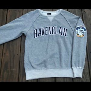 Official Ravenclaw crewneckfrom Harry Potter world